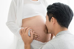 曲靖怀孕38天能办理无创孕期亲子鉴定吗（免费预约），曲靖做无创孕期亲子鉴定收费标准